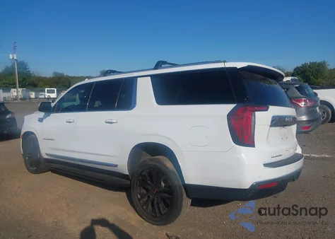 2021 GMC Yukon Xl K1500 Slt z USA, uszkodzony, nr VIN 1GKS2GKD0MR443136